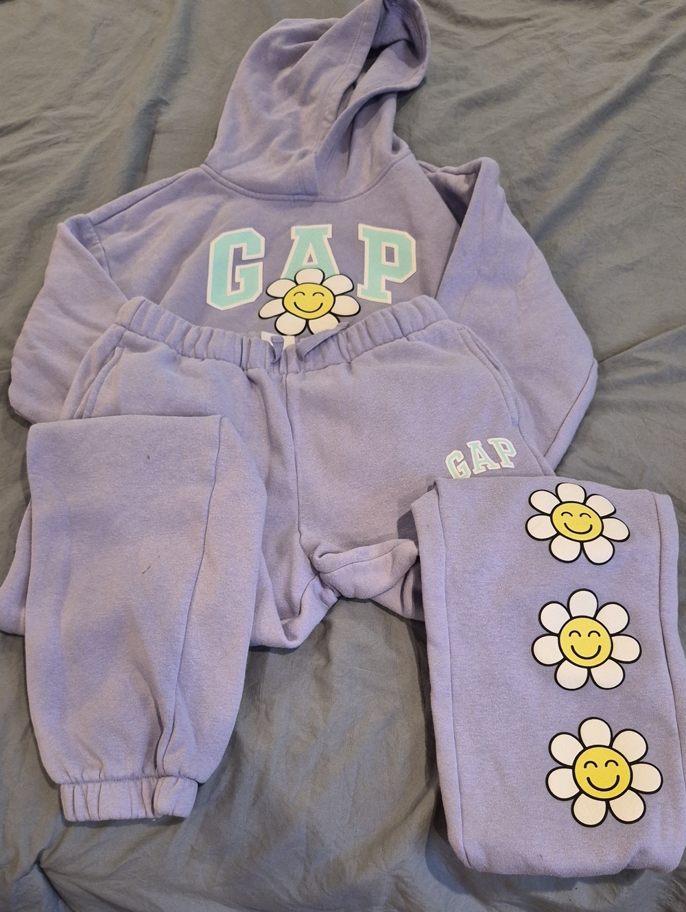 GAP Lavender Daisy Logo Hoodie & Joggers Set